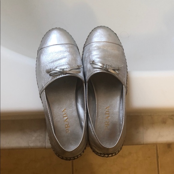 Prada slip-on logo espadrille/flat/loafers - Picture 1 of 8